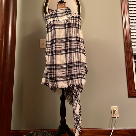 ModCloth wrap - Picture 1 of 7